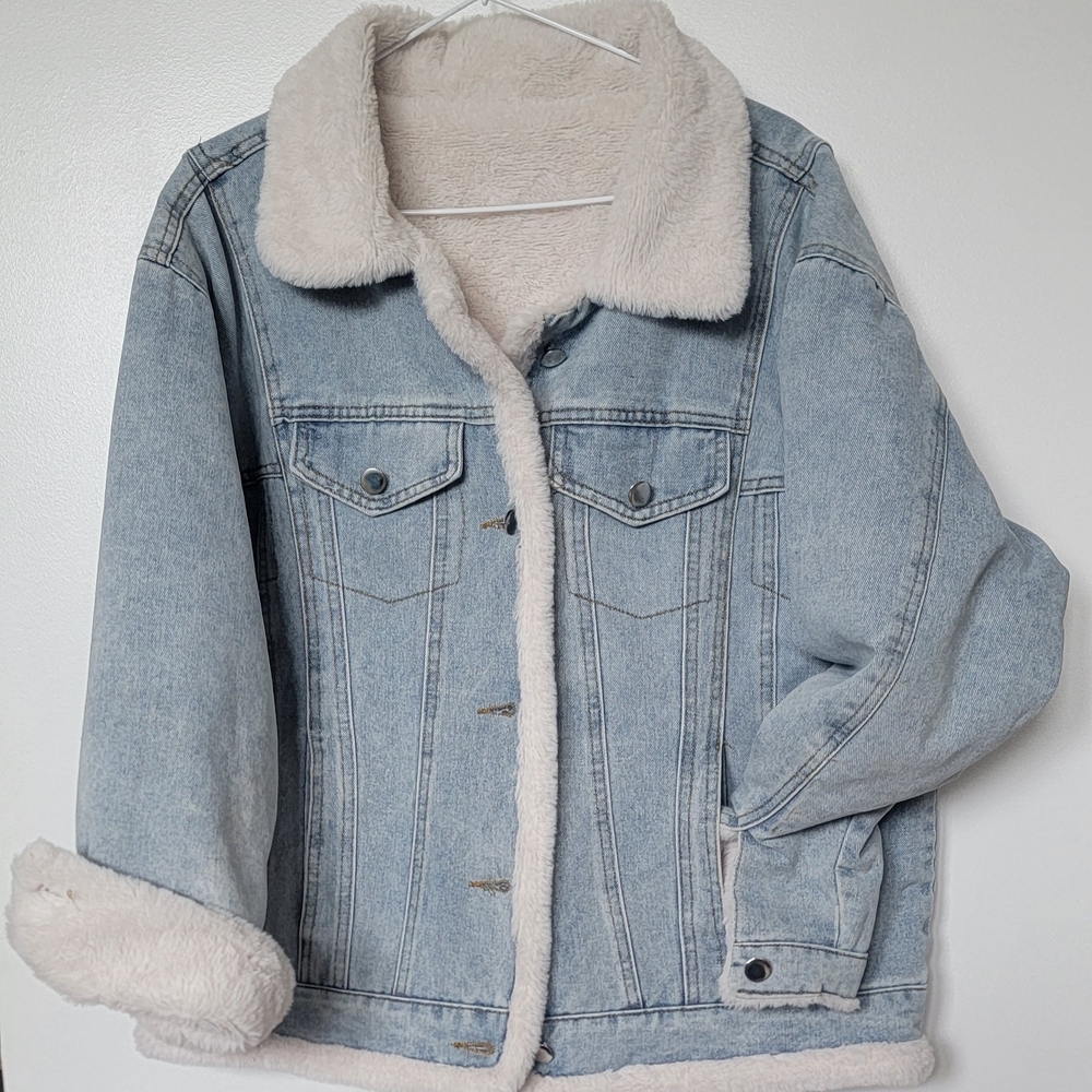 Denim Jacket with Faux Fur Lining